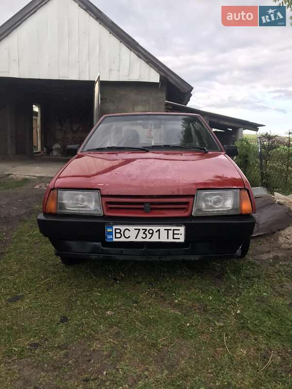 Хетчбек ВАЗ / Lada 2108 1995 в Золочеві