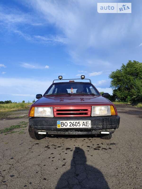 Хэтчбек ВАЗ / Lada 2108 1988 в Ходорове