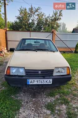Хэтчбек ВАЗ 2108 1987 в 