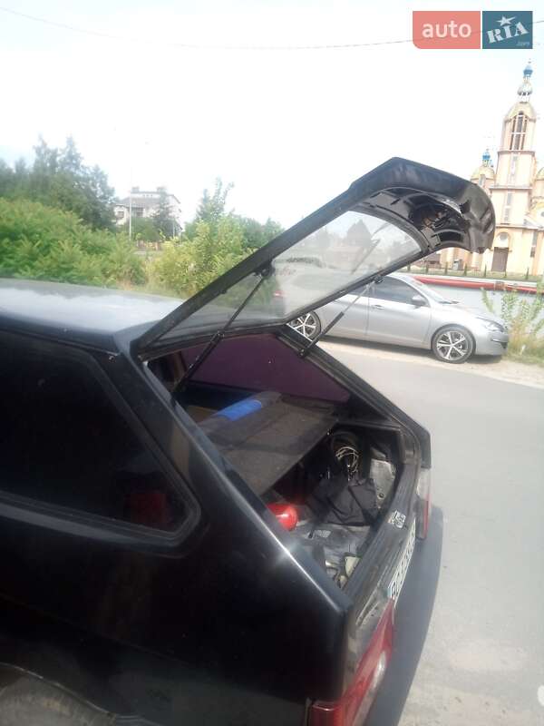 Хэтчбек ВАЗ / Lada 2108 1990 в Пустомытах