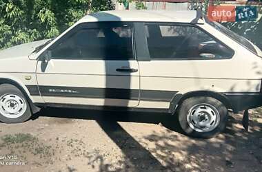 Хэтчбек ВАЗ 2108 1988 в 