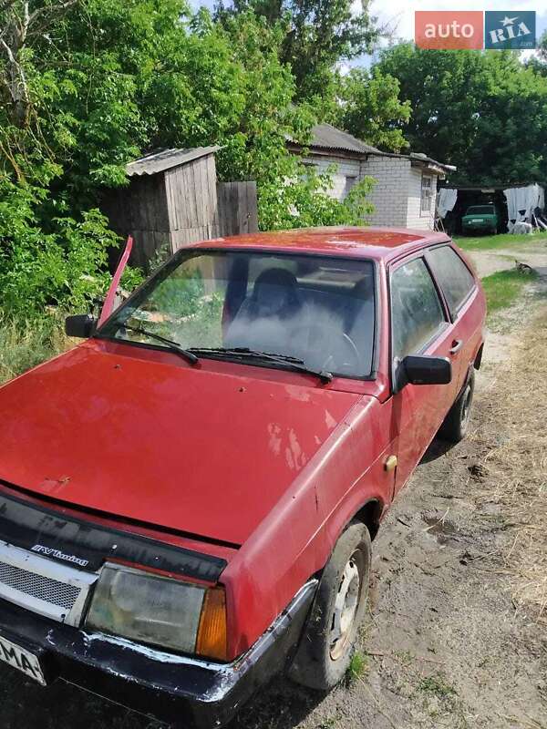 Хэтчбек ВАЗ / Lada 2108 1990 в Черкассах