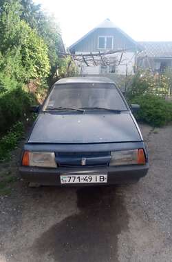 Хэтчбек ВАЗ / Lada 2108 1988 в Тлумаче