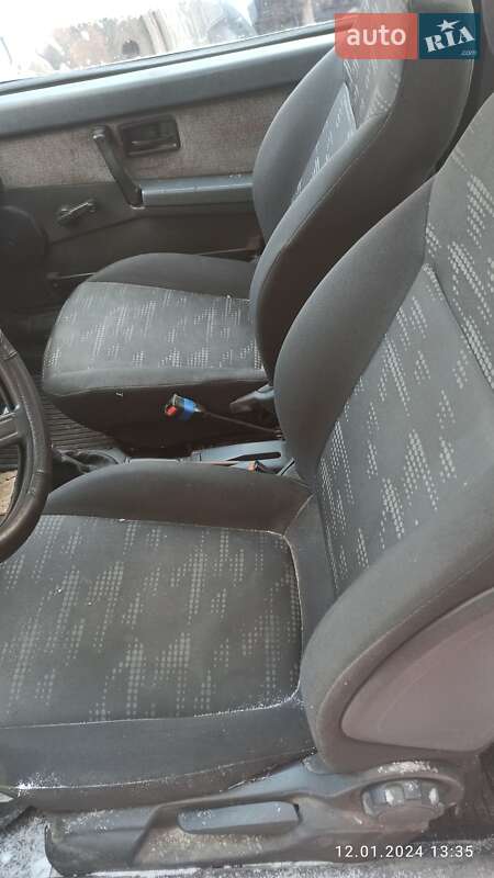 Хетчбек ВАЗ / Lada 2108 1992 в Чернігові