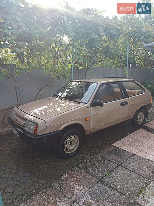 Хэтчбек ВАЗ / Lada 2108 1986 в Мукачево фото 4 Хэтчбек ВАЗ / Lada 2108 1986 в Мукачево