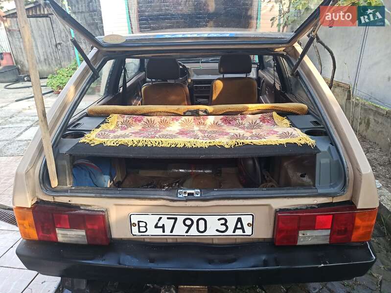 Хэтчбек ВАЗ / Lada 2108 1986 в Мукачево фото 7 Хэтчбек ВАЗ / Lada 2108 1986 в Мукачево