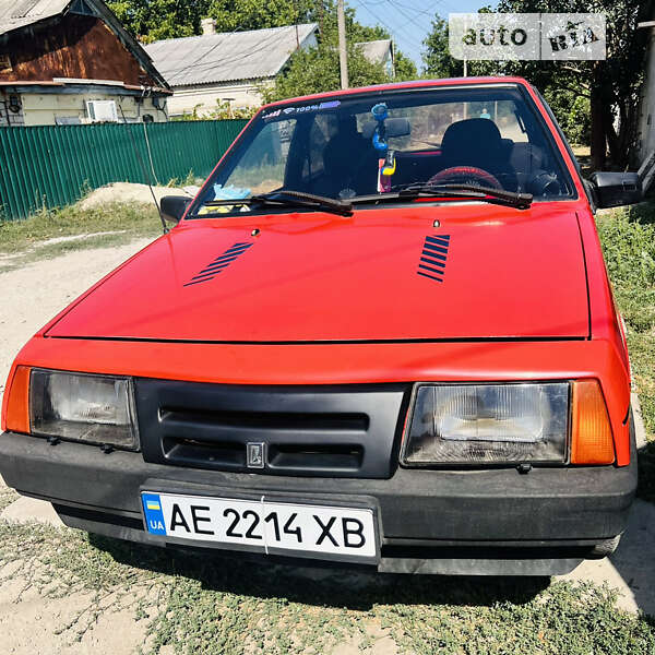 Хэтчбек ВАЗ / Lada 2108 1992 в Верхнеднепровске