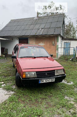 Хэтчбек ВАЗ / Lada 2108 1987 в Ровно