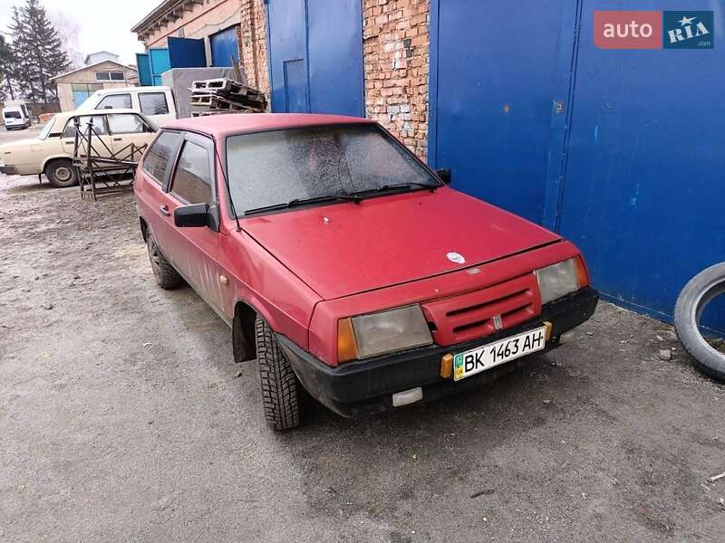 Хэтчбек ВАЗ / Lada 2108 1987 в Житомире