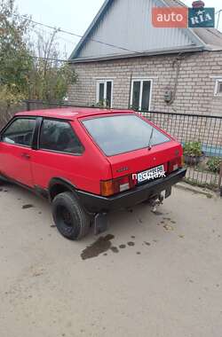 Хэтчбек ВАЗ / Lada 2108 1989 в Кривом Роге