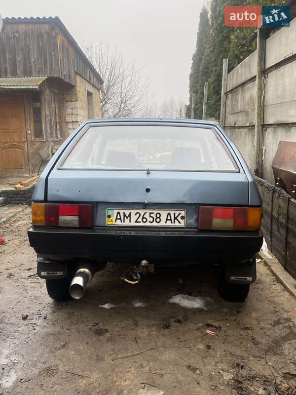 Хетчбек ВАЗ / Lada 2108 1995 в Радомишлі