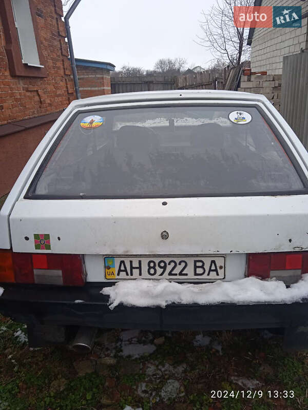 Хэтчбек ВАЗ 2108 1994 в 