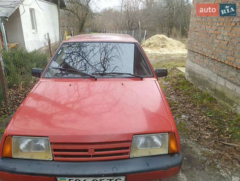 Хэтчбек ВАЗ 2108 1995 в 