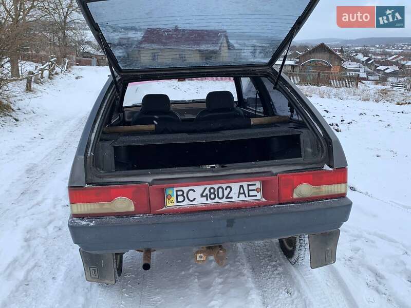 Хетчбек ВАЗ / Lada 2108 1988 в Бібрці
