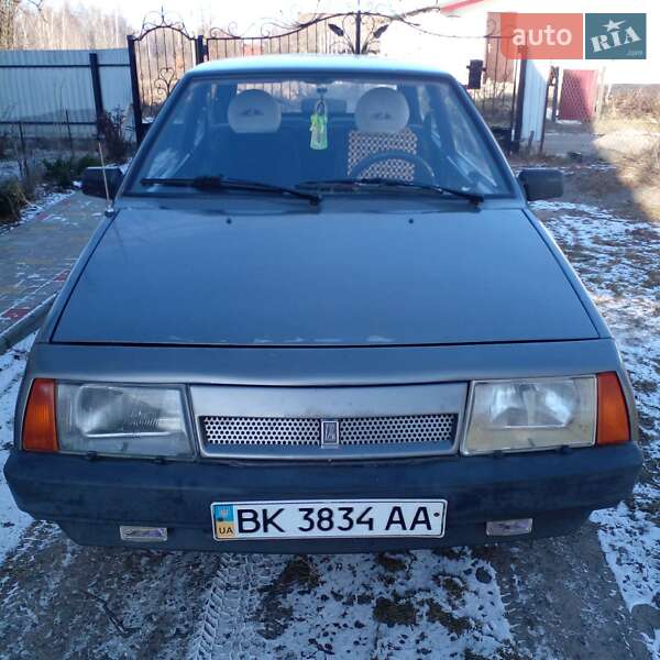 Хетчбек ВАЗ / Lada 2108 1992 в Любешові