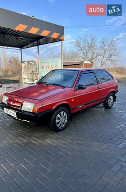 Хэтчбек ВАЗ / Lada 2108 1988 в Смеле