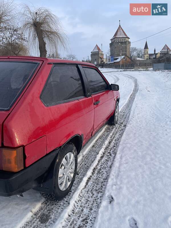 Хэтчбек ВАЗ / Lada 2108 1992 в Скалате