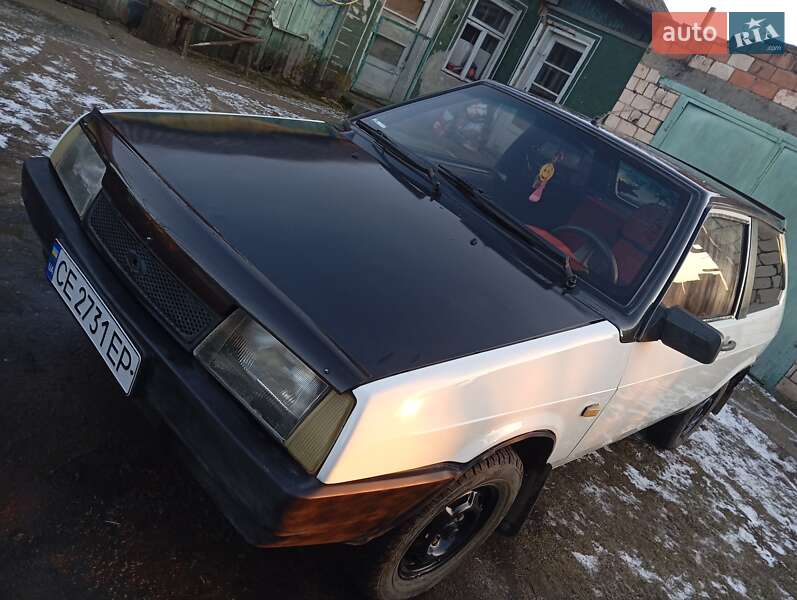 Хэтчбек ВАЗ 2108 1994 в 