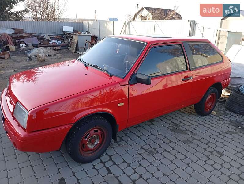 Хэтчбек ВАЗ / Lada 2108 1987 в Черкасской Лозовой фото 3 Хэтчбек ВАЗ / Lada 2108 1987 в Черкасской Лозовой