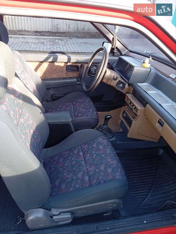 Хэтчбек ВАЗ / Lada 2108 1987 в Черкасской Лозовой фото 5 Хэтчбек ВАЗ / Lada 2108 1987 в Черкасской Лозовой