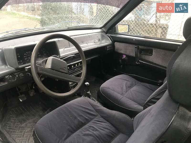 Хэтчбек ВАЗ / Lada 2108 1992 в Ямполе