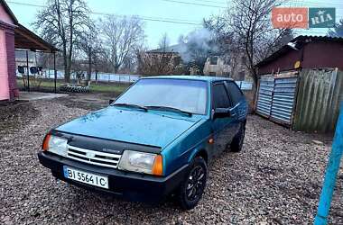 Хэтчбек ВАЗ 2108 2001 в 