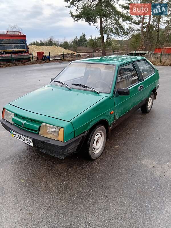 Хэтчбек ВАЗ 2108 1987 в 