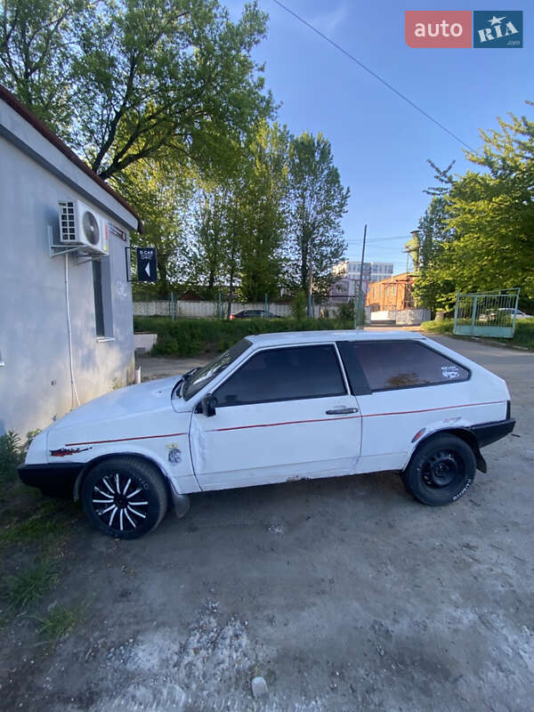 Хетчбек ВАЗ / Lada 2108 1988 в Львові