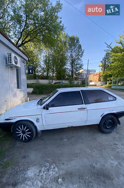 Хэтчбек ВАЗ 2108 1988 в 