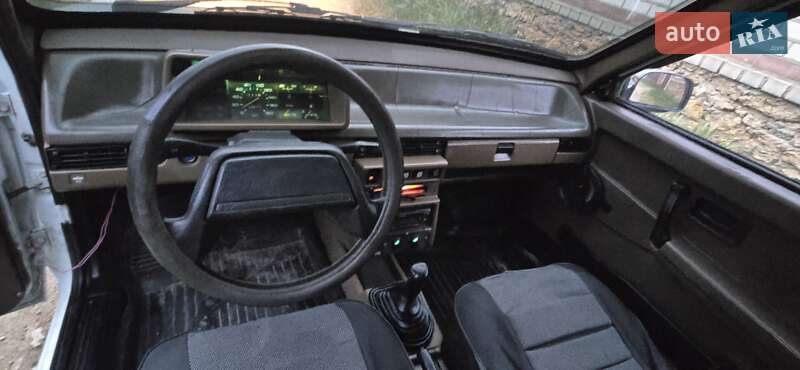 Хетчбек ВАЗ / Lada 2108 1988 в Херсоні