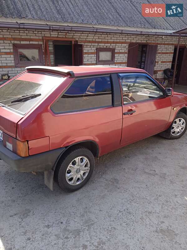 Хетчбек ВАЗ / Lada 2108 1992 в Сумах