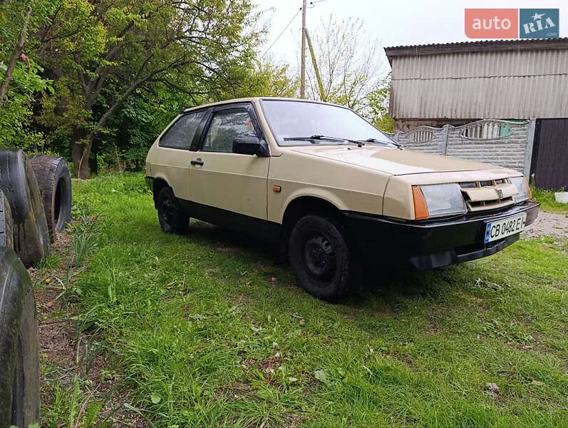 Хэтчбек ВАЗ 2108 1989 в 