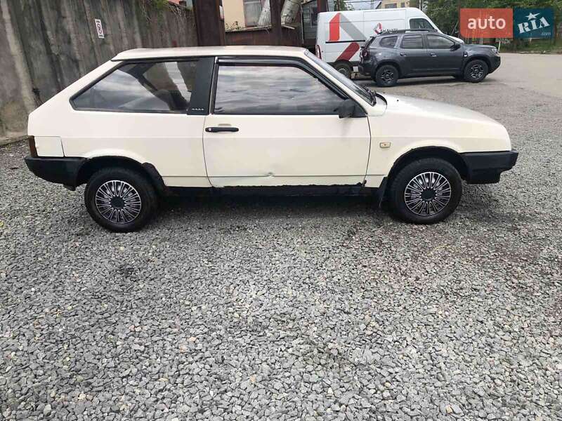 Хэтчбек ВАЗ / Lada 2108 1992 в Виннице