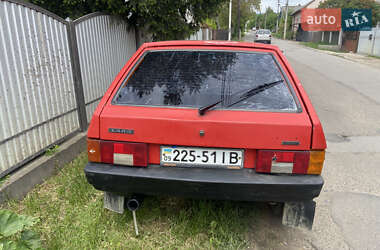 Хэтчбек ВАЗ 2108 1988 в 