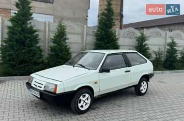 Хетчбек ВАЗ 2108 1992 в Могилів-Подільському