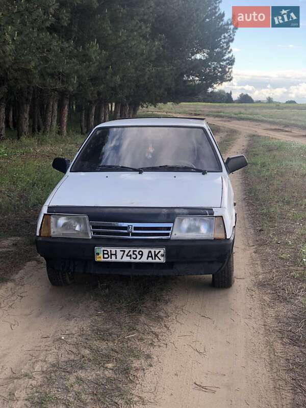 Хетчбек ВАЗ 2108 1987 в 