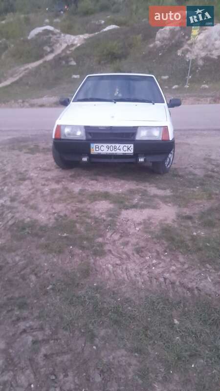 Хетчбек ВАЗ / Lada 2108 1990 в Івано-Франківську