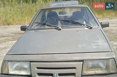 Хэтчбек ВАЗ 2108 1992 в Новых Санжарах