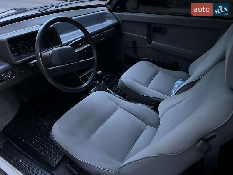 Хэтчбек ВАЗ / Lada 2108 1990 в Львове