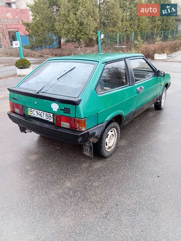 Хэтчбек ВАЗ / Lada 2108 1987 в Львове