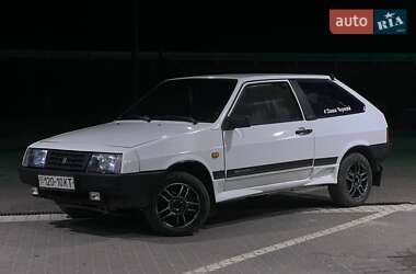 Хэтчбек ВАЗ / Lada 2108 1988 в Хырове