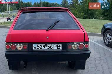 Хэтчбек ВАЗ 2108 1995 в 