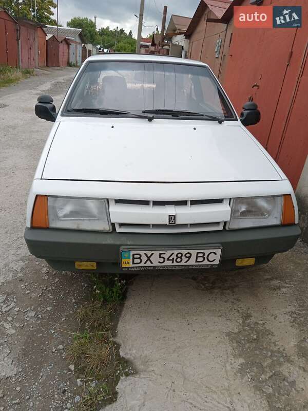 Хэтчбек ВАЗ / Lada 2108 1989 в Каменец-Подольском фото 2 Хэтчбек ВАЗ / Lada 2108 1989 в Каменец-Подольском