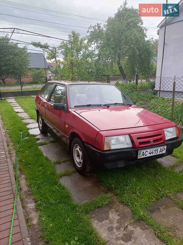 Хэтчбек ВАЗ / Lada 2108 1992 в Рожище