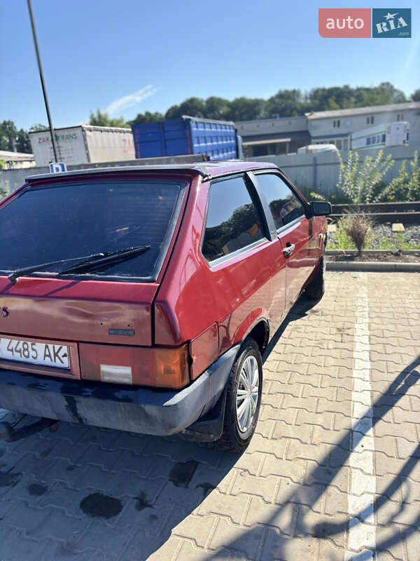 Хэтчбек ВАЗ / Lada 2108 1995 в Тульчине фото 2 Хэтчбек ВАЗ / Lada 2108 1995 в Тульчине