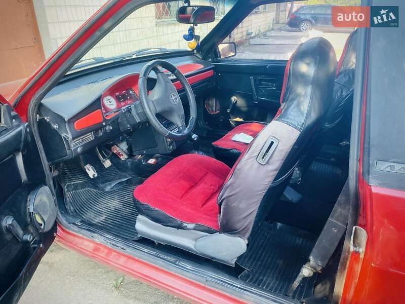Хетчбек ВАЗ / Lada 2108 1988 в Дніпрі