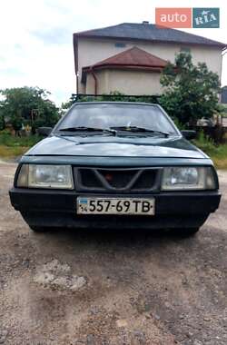 Хетчбек ВАЗ 2108 1991 в Городку