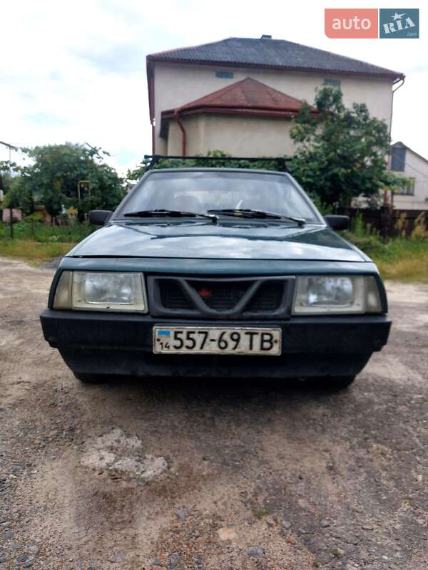 Хетчбек ВАЗ / Lada 2108 1991 в Городку
