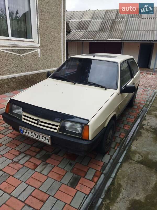 Хэтчбек ВАЗ / Lada 2108 1996 в Ивано-Франковске