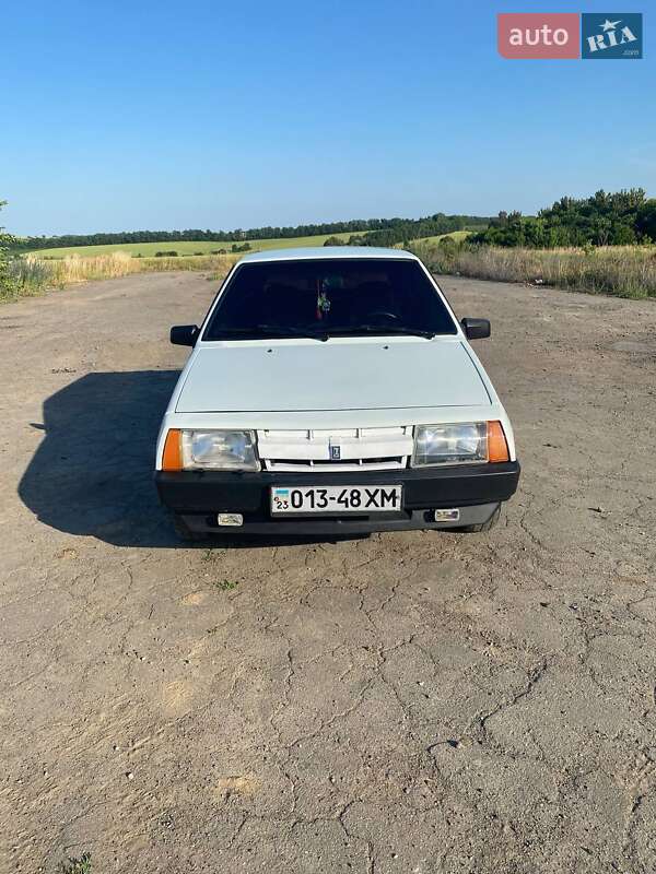Хэтчбек ВАЗ / Lada 2108 1988 в Деражне